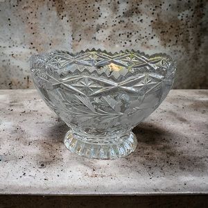 6" Round Crystal Glass Footed Bowl Crystal Clear Industries Vintage CCI9 Pattern